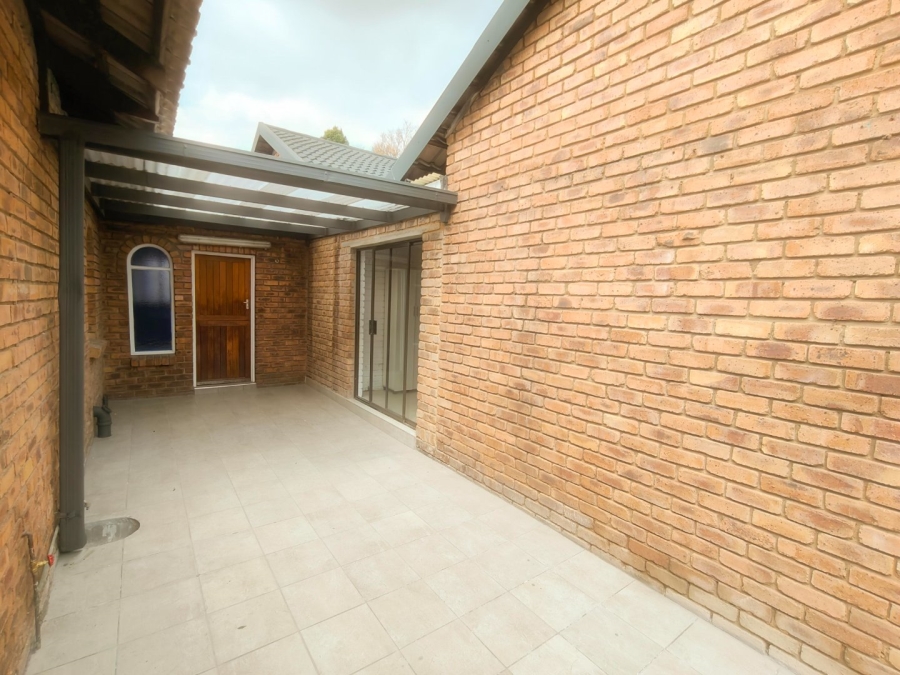 3 Bedroom Property for Sale in Vaalpark Free State